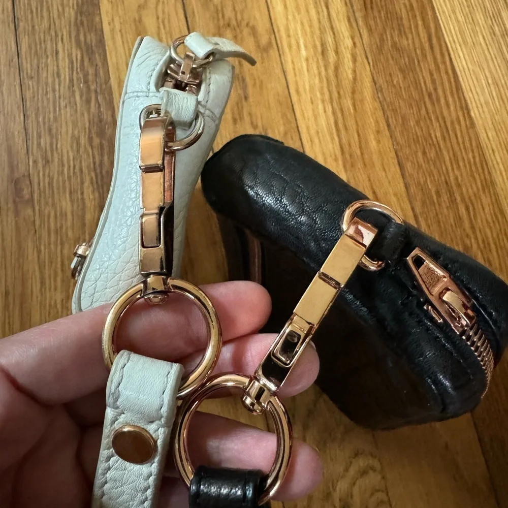 Bundle of Alexander Wang Fumo wristlets - Picture 7 of 12